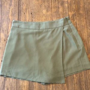 Forever21 Olive Green Skirt with built in shorts Size L